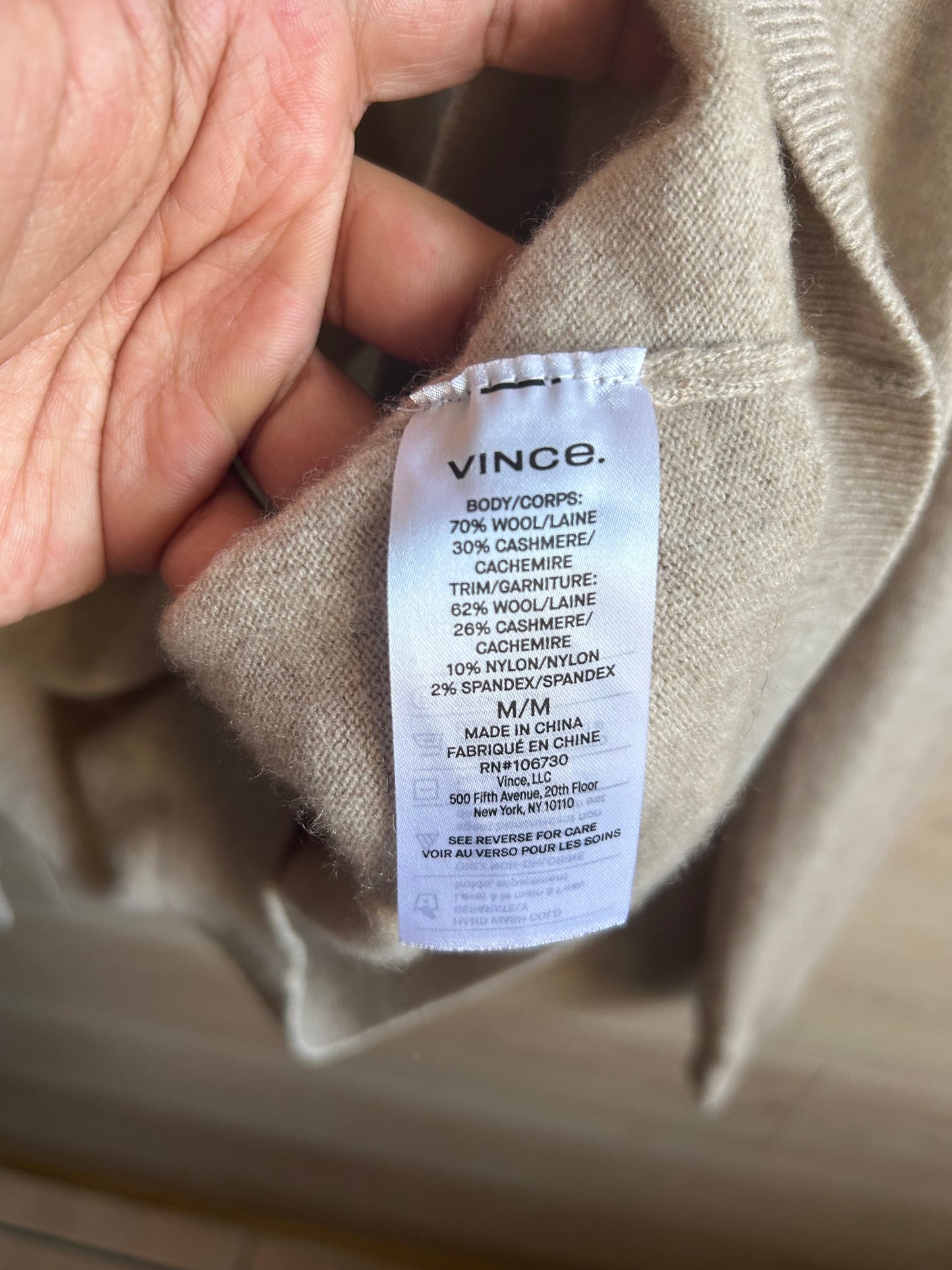Vince Wool and Cashmere Blend Crew Neck Sweater