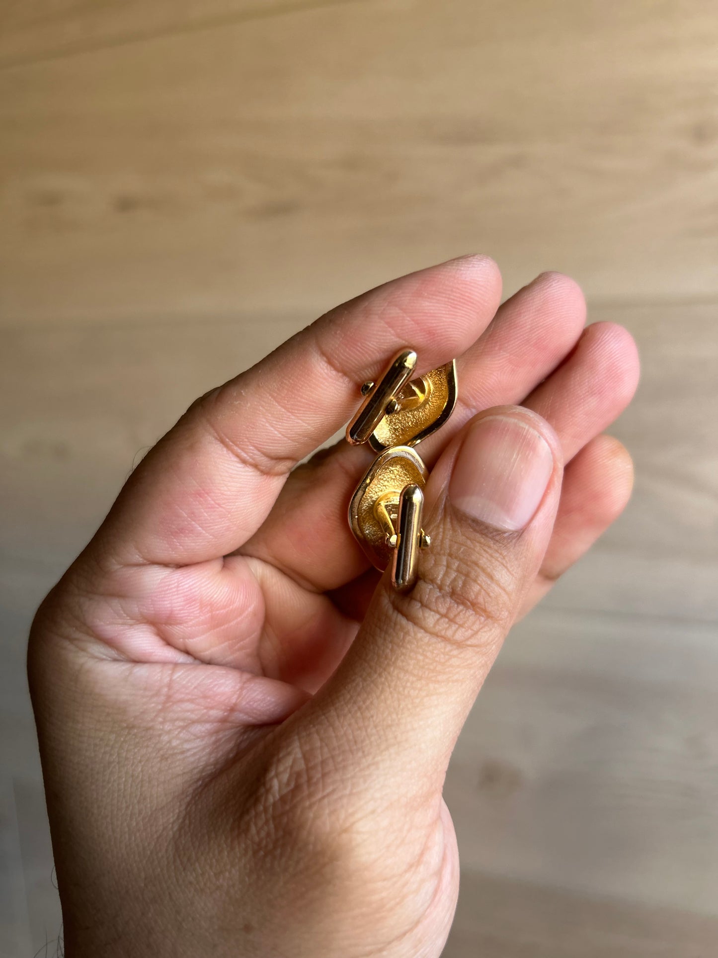 Vintage Cabochon Jade Gold Toned Cufflinks