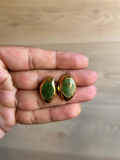Vintage Cabochon Jade Gold Toned Cufflinks